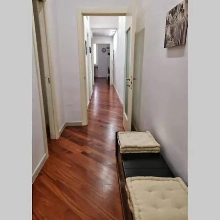 Behind The Sea - Per Famiglie E Amici Apartment Bari